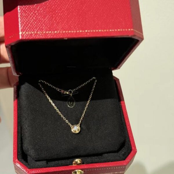 replica,repliche,fake,1:1,earrings,bracelet,ring,jewelry Collana personalizzata con dischi volanti Cartier in oro 18 carati, oro vero e diamanti (4C07)