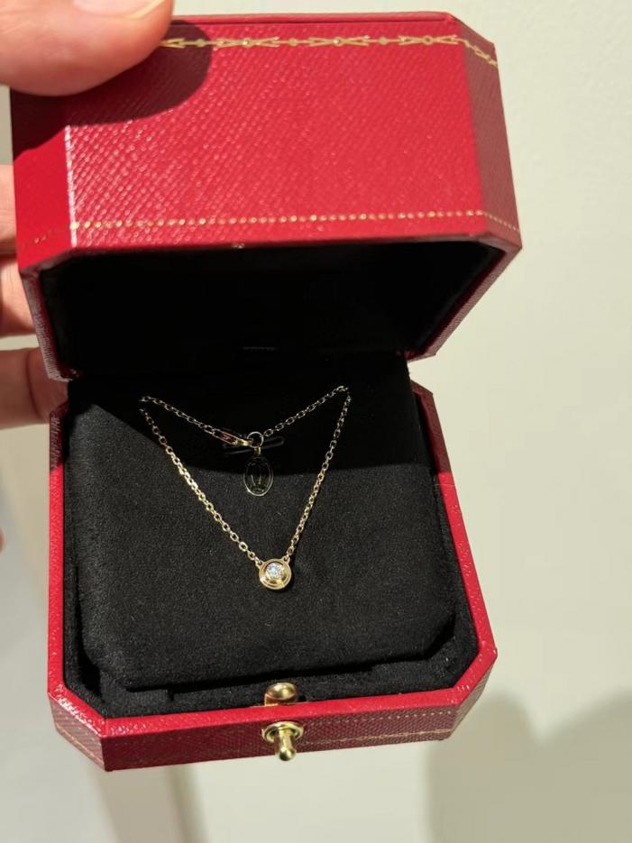 replica,repliche,fake,1:1,earrings,bracelet,ring,jewelry Collana personalizzata con dischi volanti Cartier in oro 18 carati, oro vero e diamanti (4C07) replica,repliche,fake,1:1,earrings,bracelet,ring,jewelry Collana personalizzata con dischi volanti Cartier in oro 18 carati, oro vero e diamanti (4C07)
