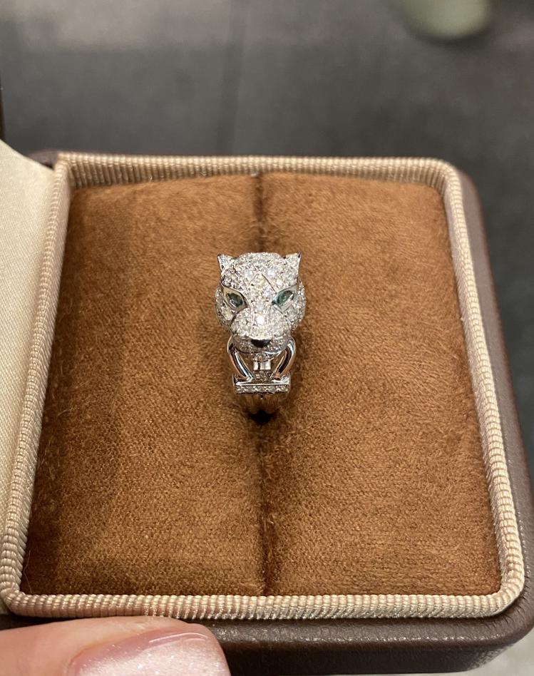 replica,repliche,fake,1:1,earrings,bracelet,ring,jewelry Anello Cartier con morso di ghepardo con diamanti pieni, oro vero 18 carati e diamanti veri (A6A3) replica,repliche,fake,1:1,earrings,bracelet,ring,jewelry Anello Cartier con morso di ghepardo con diamanti pieni, oro vero 18 carati e diamanti veri (A6A3)