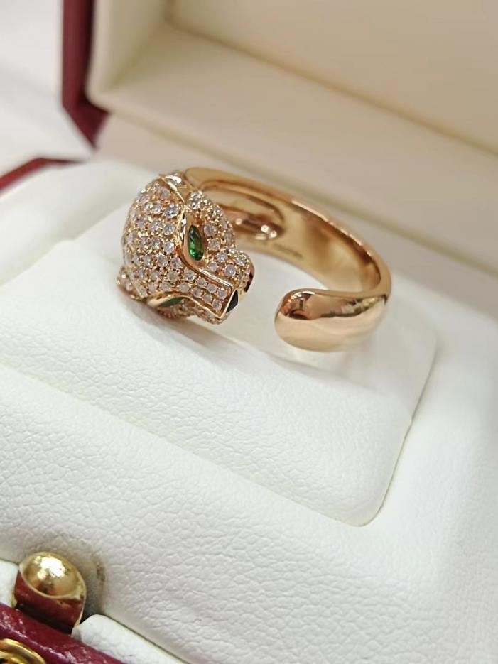replica,repliche,fake,1:1,earrings,bracelet,ring,jewelry Anello in oro 18k con chiodo leopardato Cartier (3AF3) replica,repliche,fake,1:1,earrings,bracelet,ring,jewelry Anello in oro 18k con chiodo leopardato Cartier (3AF3)