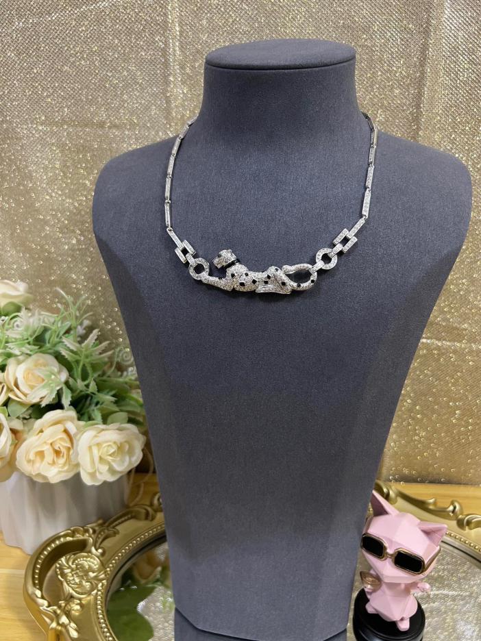 replica,repliche,fake,1:1,earrings,bracelet,ring,jewelry Collana leopardo Cartier in oro vero 18 carati e diamanti personalizzazione di fascia alta ~ (700E) replica,repliche,fake,1:1,earrings,bracelet,ring,jewelry Collana leopardo Cartier in oro vero 18 carati e diamanti personalizzazione di fascia alta ~ (700E)