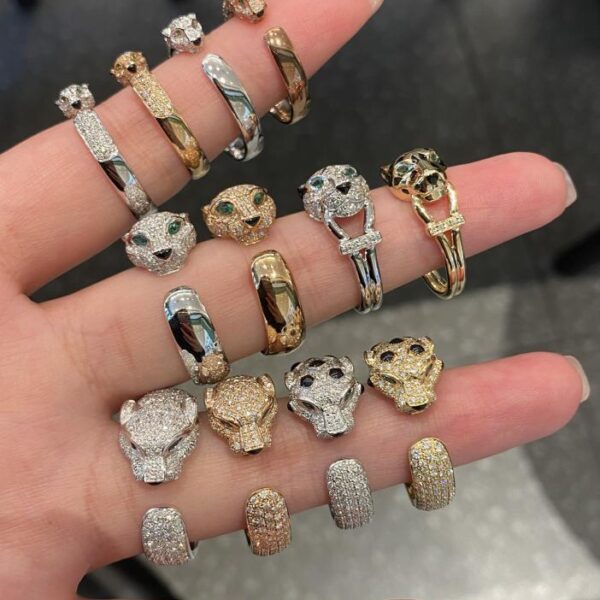 replica,repliche,fake,1:1,earrings,bracelet,ring,jewelry Anello leopardo Cartier set completo in oro vero 18k e diamanti (7901)