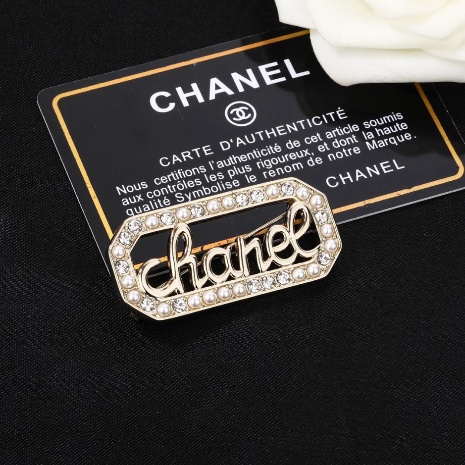 replica,repliche,fake,1:1,earrings,bracelet,ring,jewelry Spilla Chanel nuova lettera (8DB7) replica,repliche,fake,1:1,earrings,bracelet,ring,jewelry Spilla Chanel nuova lettera (8DB7)