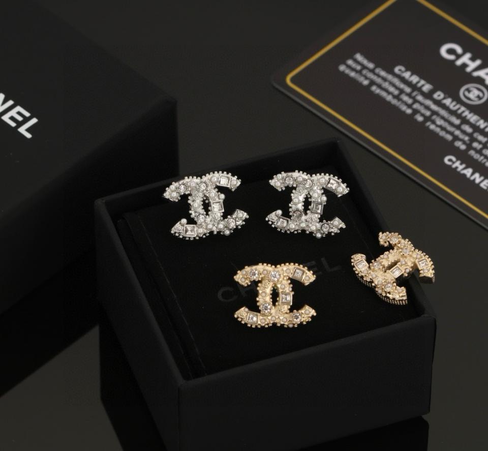 replica,repliche,fake,1:1,earrings,bracelet,ring,jewelry Chanel lancia il nuovo modello Orecchini Doppia C (3729) replica,repliche,fake,1:1,earrings,bracelet,ring,jewelry Chanel lancia il nuovo modello Orecchini Doppia C (3729)