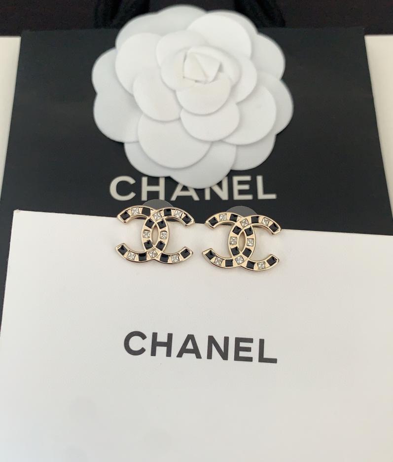 replica,repliche,fake,1:1,earrings,bracelet,ring,jewelry Chanel ultimi orecchini a bottone cc in oro chiaro bicolore con diamanti quadrati (C51F) replica,repliche,fake,1:1,earrings,bracelet,ring,jewelry Chanel ultimi orecchini a bottone cc in oro chiaro bicolore con diamanti quadrati (C51F)