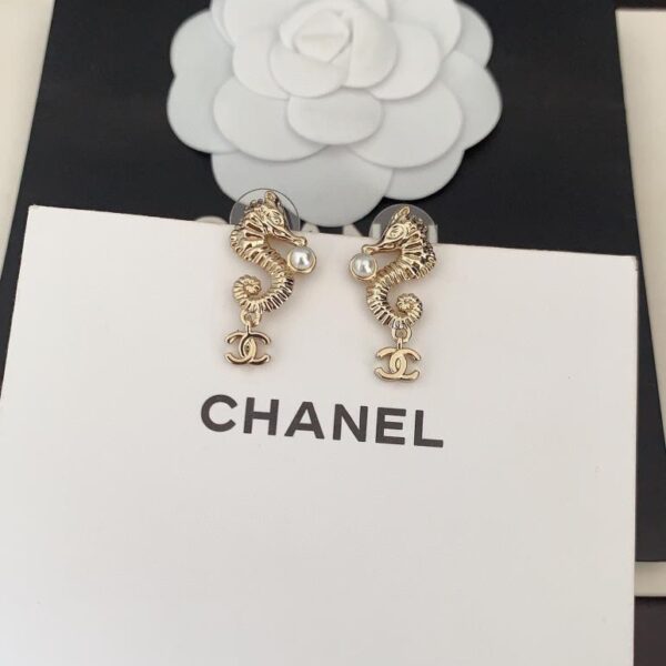 Chanel ultimi orecchini Longzhu cc (28F1)