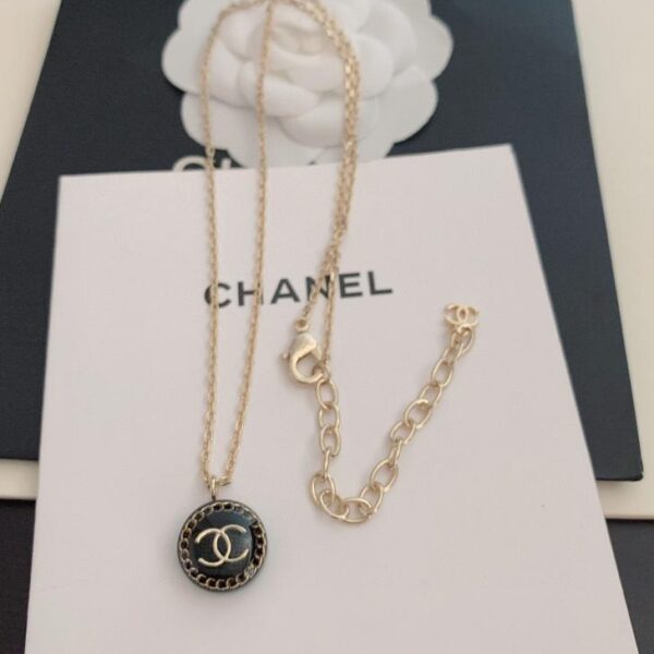 Chanel nuova collana in resina nera (4F12)