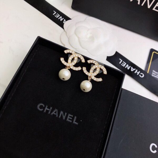 Orecchini a bottone doppia C Chanel (7785)