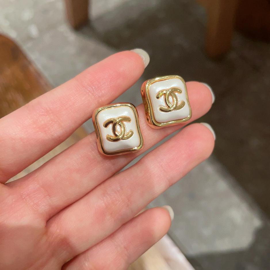 replica,repliche,fake,1:1,earrings,bracelet,ring,jewelry Orecchini Chanel di seconda mano (335D) replica,repliche,fake,1:1,earrings,bracelet,ring,jewelry Orecchini Chanel di seconda mano (335D)