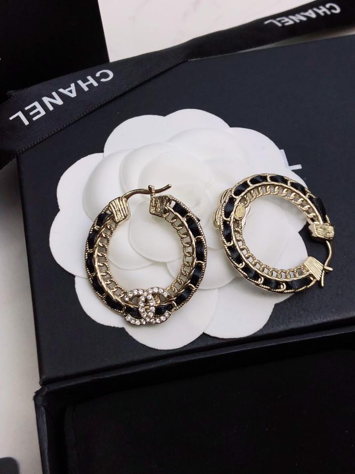 replica,repliche,fake,1:1,earrings,bracelet,ring,jewelry Nuovi orecchini Chanel (D7AC) replica,repliche,fake,1:1,earrings,bracelet,ring,jewelry Nuovi orecchini Chanel (D7AC)