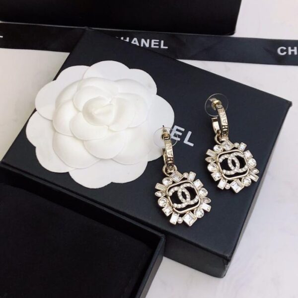 Orecchini a bottone fiore Chanel (103E)