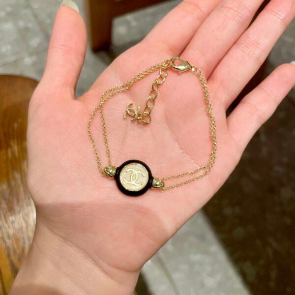 replica,repliche,fake,1:1,earrings,bracelet,ring,jewelry Bracciale Chanel di seconda mano(951A)