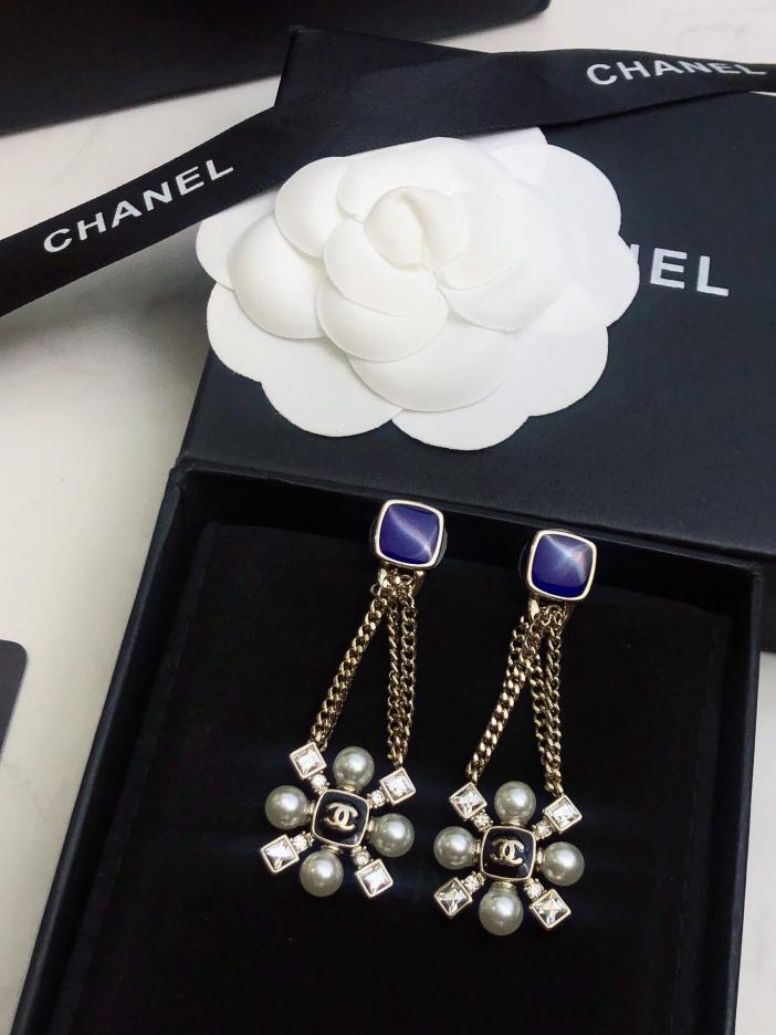 replica,repliche,fake,1:1,earrings,bracelet,ring,jewelry Orecchini Chanel nuovi zaffiri quadrati (581B) replica,repliche,fake,1:1,earrings,bracelet,ring,jewelry Orecchini Chanel nuovi zaffiri quadrati (581B)