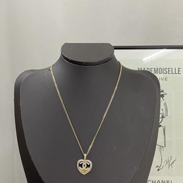 Collana Chanel Love con gocce d'olio abbinate al colore dell'oro nero (789D)
