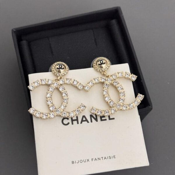 Orecchini a bottone Chanel con diamanti cc (2316)