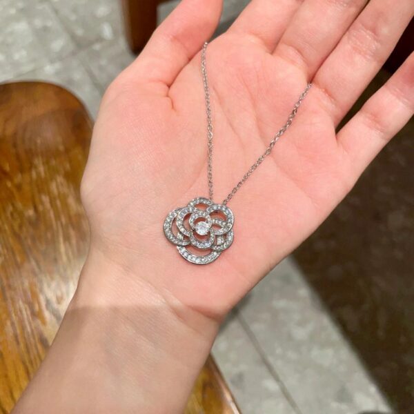 replica,repliche,fake,1:1,earrings,bracelet,ring,jewelry Collana Chanel Medioevo(5E27)