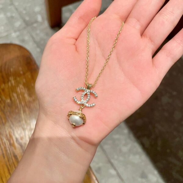 replica,repliche,fake,1:1,earrings,bracelet,ring,jewelry Collana Chanel Medioevo (5F8F)