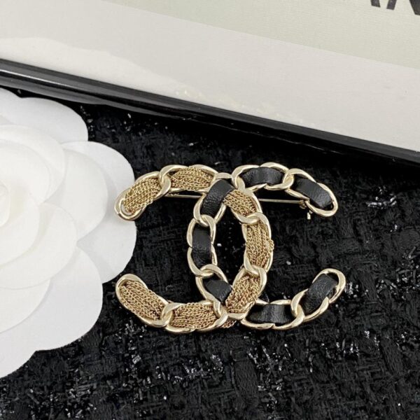 replica,repliche,fake,1:1,earrings,bracelet,ring,jewelry Spilla Chanel(658C)
