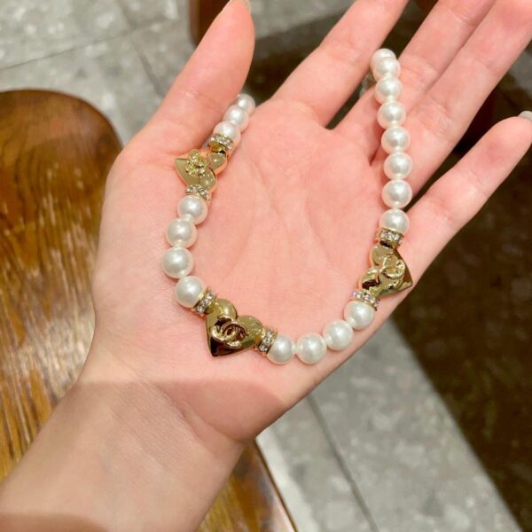 replica,repliche,fake,1:1,earrings,bracelet,ring,jewelry Collana Chanel con lettere di mezza età (CDDF)