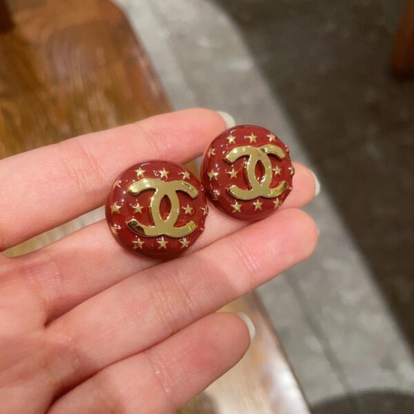 Orecchini a bottone Chanel Stella doppia C (CF7D)