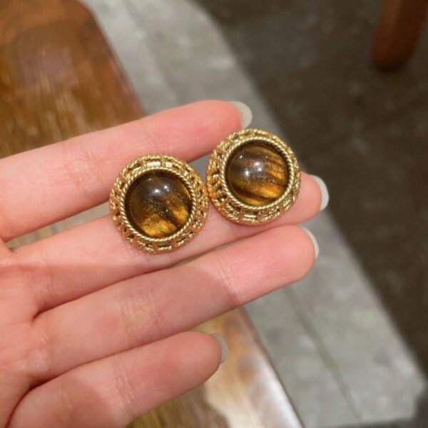 Orecchini a bottone classici Chanel doppia C (AC28)