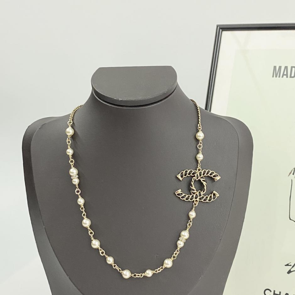 replica,repliche,fake,1:1,earrings,bracelet,ring,jewelry Collana Chanel con perle doppia c in pelle oro nero (C9AB) replica,repliche,fake,1:1,earrings,bracelet,ring,jewelry Collana Chanel con perle doppia c in pelle oro nero (C9AB)