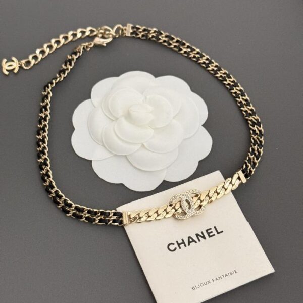 Chanel nuova collana intrecciata in pelle nera (3EE3)