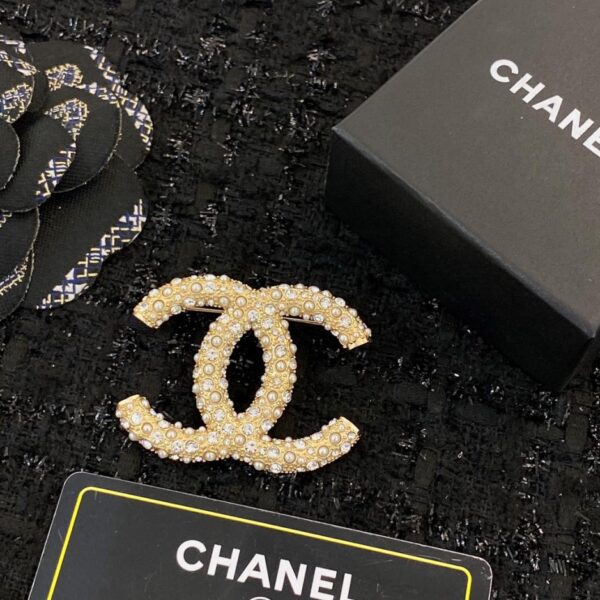 replica,repliche,fake,1:1,earrings,bracelet,ring,jewelry Spilla Chanel (8AE5)