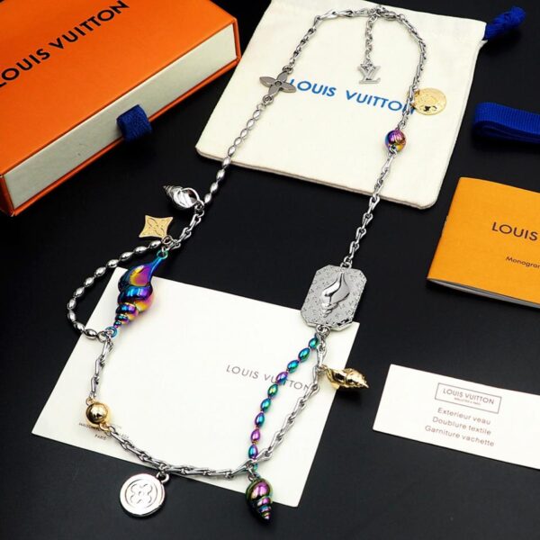 Collana con conchiglie Louis Vuitton (B931)