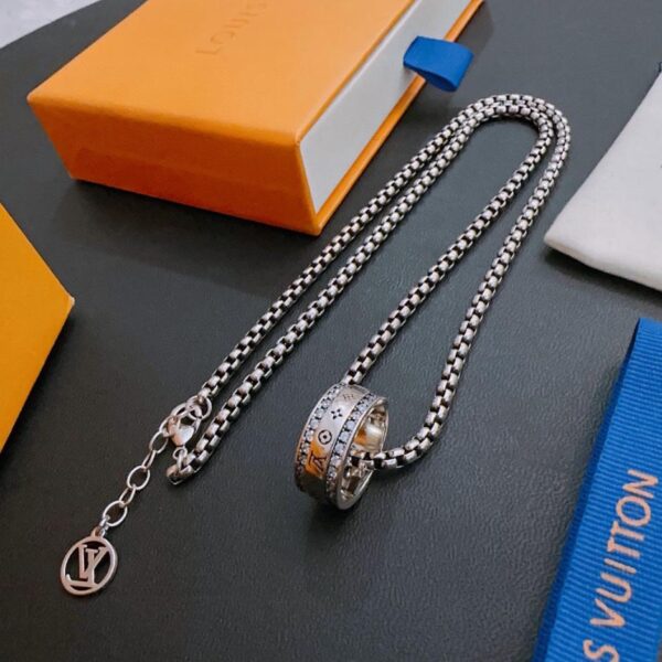 replica,repliche,fake,1:1,earrings,bracelet,ring,jewelry Collana Louuis Vuitton RW contatore nuovo modello di coppia stile (DAD2)
