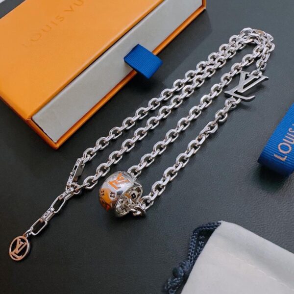 replica,repliche,fake,1:1,earrings,bracelet,ring,jewelry Collana Louuis Vuitton RW contatore nuovo modello di coppia stile (62D1)