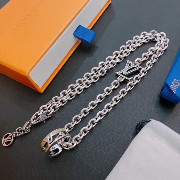 replica,repliche,fake,1:1,earrings,bracelet,ring,jewelry Collana Louuis Vuitton RW contatore nuovo modello di coppia stile (FE8D)