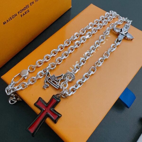 replica,repliche,fake,1:1,earrings,bracelet,ring,jewelry Collana Louuis Vuitton RW coppia stile stesso stile (4ADA)
