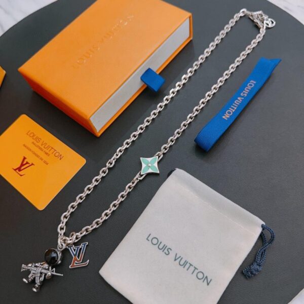 replica,repliche,fake,1:1,earrings,bracelet,ring,jewelry Collana Louuis Vuitton RW contatore nuovo modello di coppia stile (0E67)