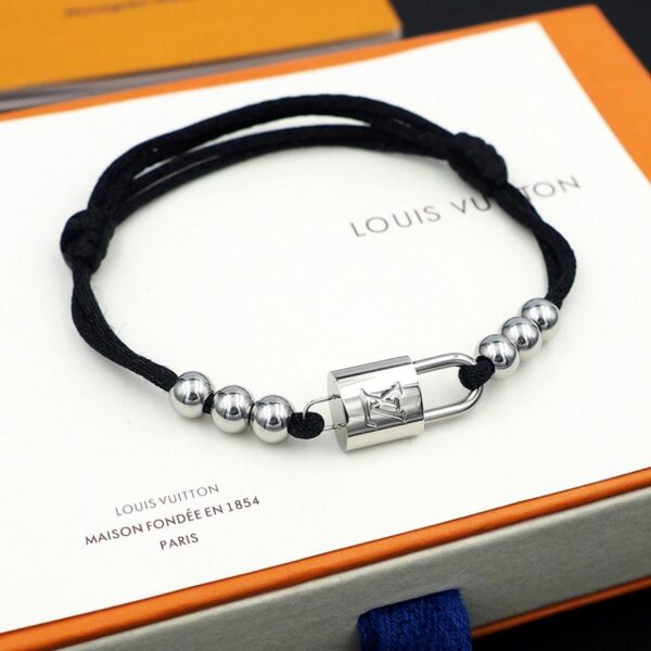 Bracciale Louis Vuitton con lucchetto di beneficenza (B119)