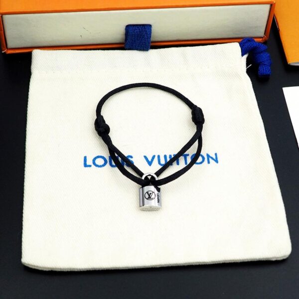 replica,repliche,fake,1:1,earrings,bracelet,ring,jewelry Bracciale Louis Vuitton New Couple Charity Lock nero (CB27)