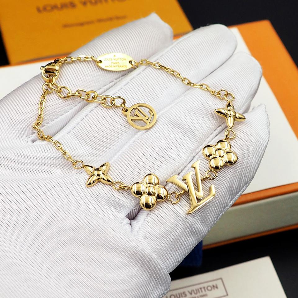 replica,repliche,fake,1:1,earrings,bracelet,ring,jewelry Bracciale Louis Vuitton Baby Louis (19 a.C.) replica,repliche,fake,1:1,earrings,bracelet,ring,jewelry Bracciale Louis Vuitton Baby Louis (19 a.C.)