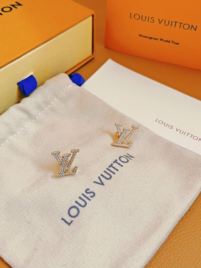 replica,repliche,fake,1:1,earrings,bracelet,ring,jewelry Orecchini LV Iconic (AB68) replica,repliche,fake,1:1,earrings,bracelet,ring,jewelry Orecchini LV Iconic (AB68)