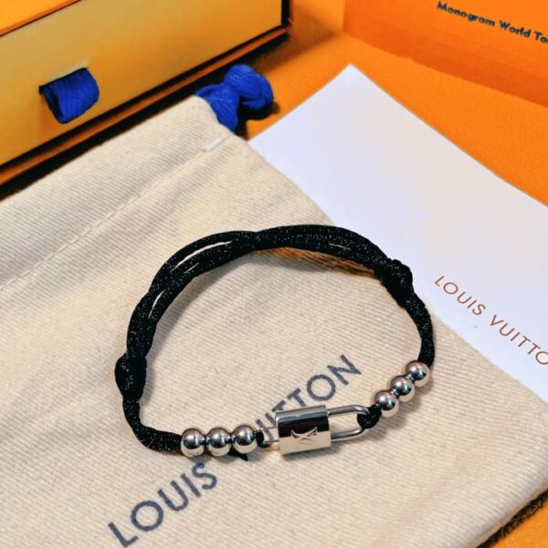 Bracciale Louis Vuitton in argento con lucchetto di beneficenza Lockit (A97D)