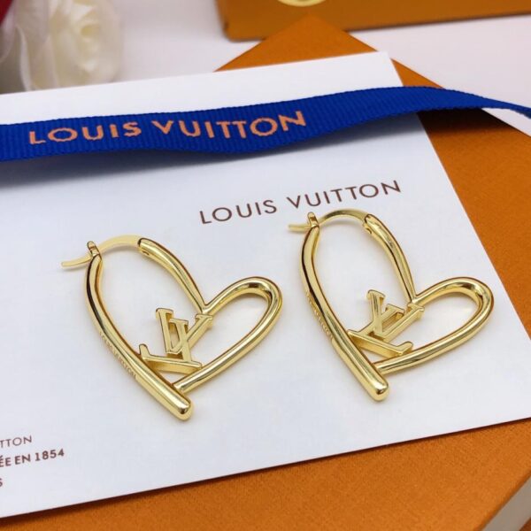 replica,repliche,fake,1:1,earrings,bracelet,ring,jewelry Orecchini a bottone Louuis Vuitton latest love lucidi (50D8)