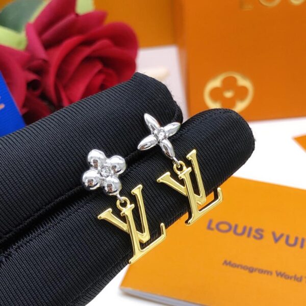 replica,repliche,fake,1:1,earrings,bracelet,ring,jewelry Louuis Vuitton ultimi orecchini in oro e argento con presbiti in argento (236B)