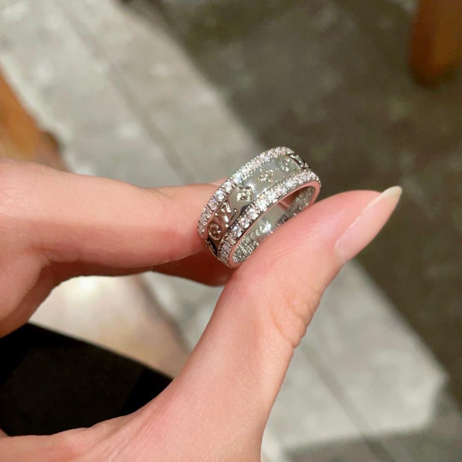replica,repliche,fake,1:1,earrings,bracelet,ring,jewelry Anello Louis Vuitton (B8D3) replica,repliche,fake,1:1,earrings,bracelet,ring,jewelry Anello Louis Vuitton (B8D3)