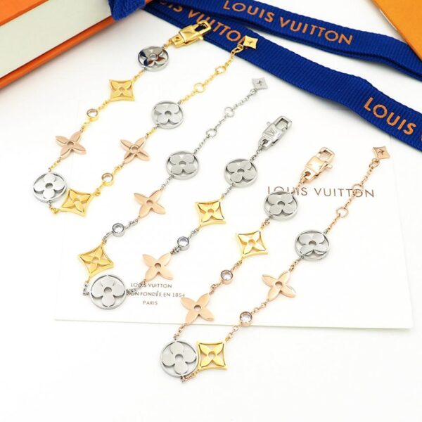 replica,repliche,fake,1:1,earrings,bracelet,ring,jewelry La nuova serie Idylle Blossom di Louis Vuitton (062B)