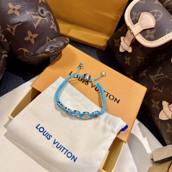 Bracciale intrecciato con monogramma Louis Vuitton 𝐜𝐨𝐥𝐨𝐫𝐬 (90D5)