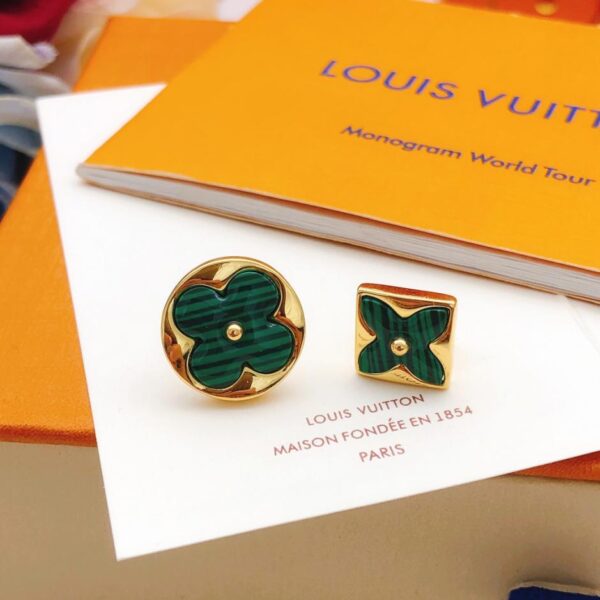 replica,repliche,fake,1:1,earrings,bracelet,ring,jewelry Gli ultimi orecchini di madreperla verde di Louuis Vuitton (410E)