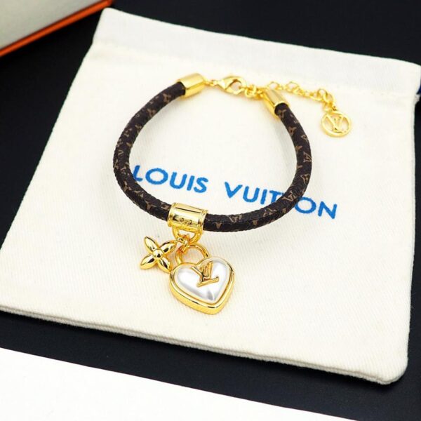 Bracciale Louis Vuitton con lucchetto a cuore (2D7B)