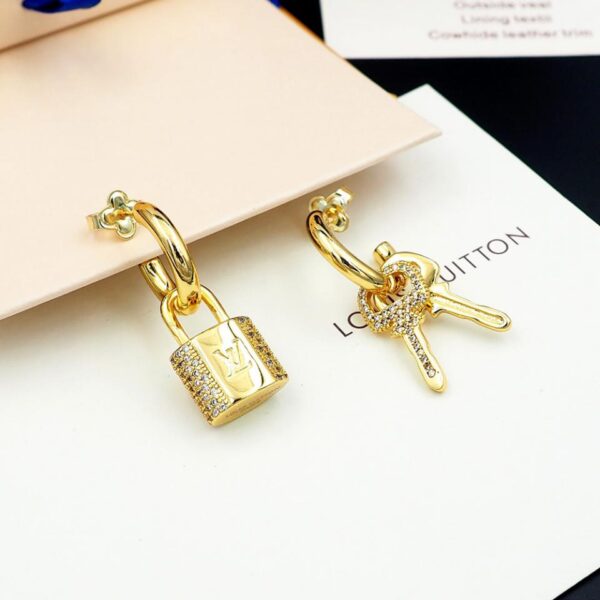 replica,repliche,fake,1:1,earrings,bracelet,ring,jewelry Orecchini Louis Vuitton Lucchetto(4448)