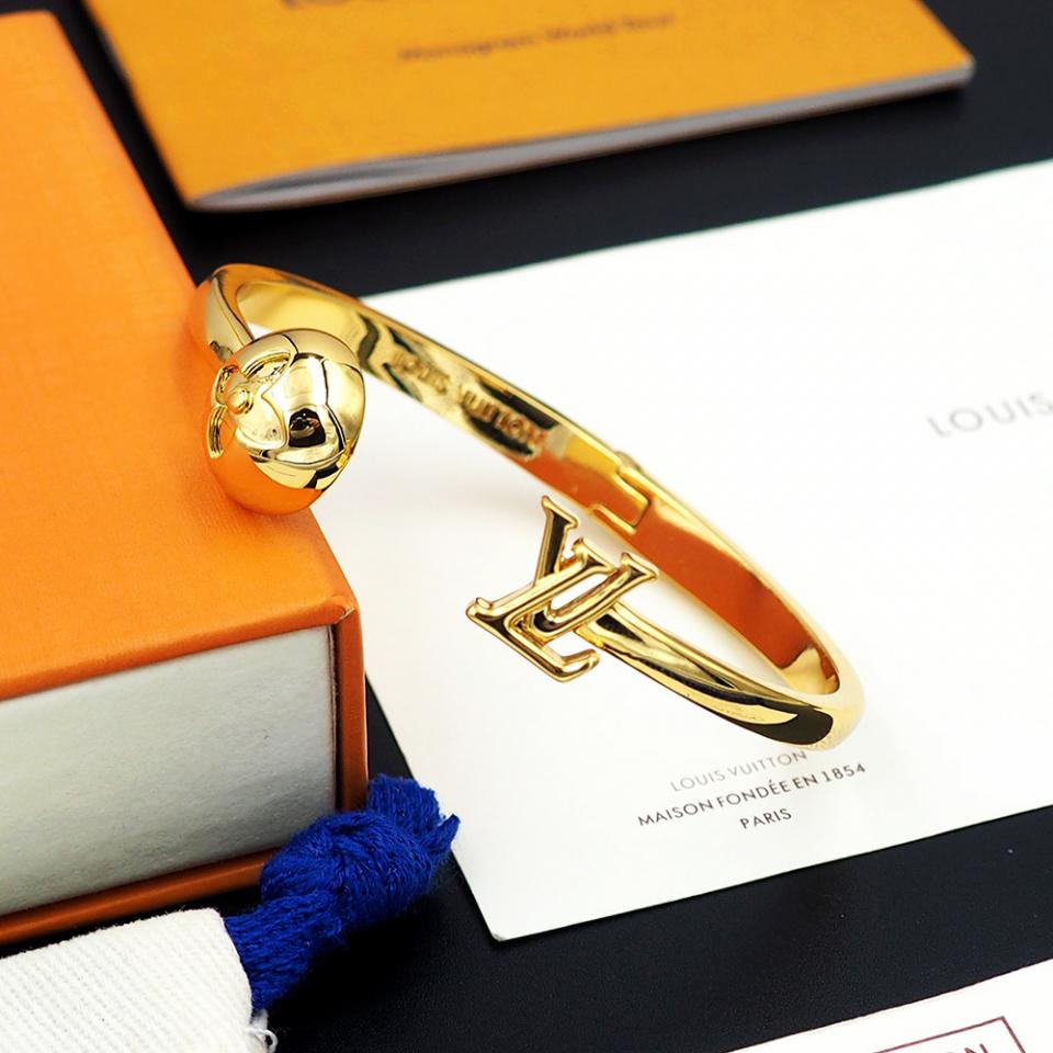 replica,repliche,fake,1:1,earrings,bracelet,ring,jewelry Bracciale Louis Vuitton Louisette Signature (9204) replica,repliche,fake,1:1,earrings,bracelet,ring,jewelry Bracciale Louis Vuitton Louisette Signature (9204)