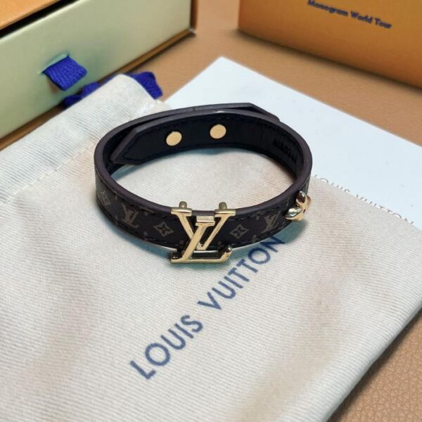 replica,repliche,fake,1:1,earrings,bracelet,ring,jewelry LOUIS VUITTON Bracciale in tela e metallo con lettera e logo da donna Marrone M8526F(8E8C)