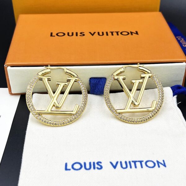 replica,repliche,fake,1:1,earrings,bracelet,ring,jewelry Orecchini a cerchio grandi con lettere intarsiate di cristalli Louuis Vuitton (3638)